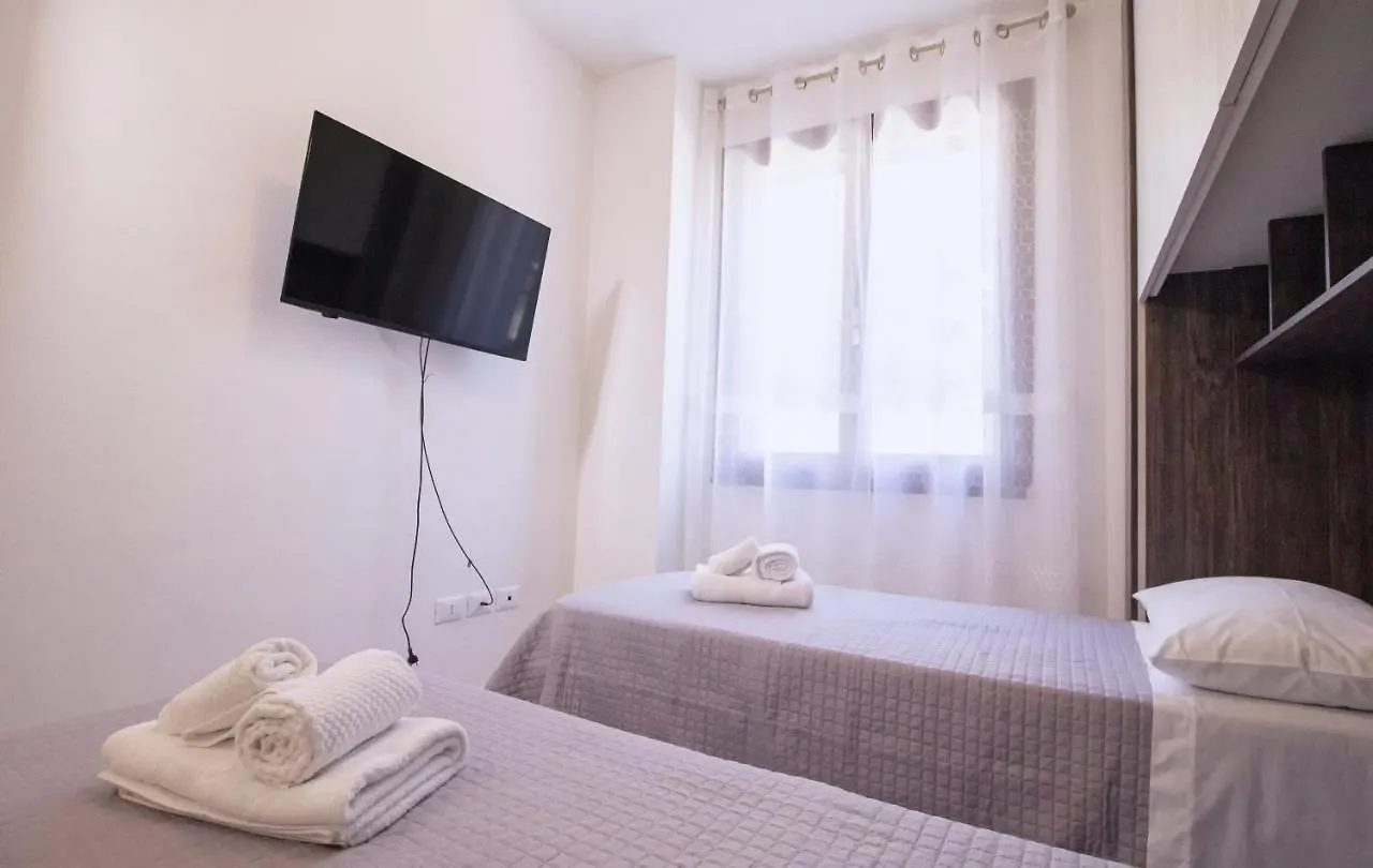 Dd House Family Holiday Apartment تشيزينا إيطاليا