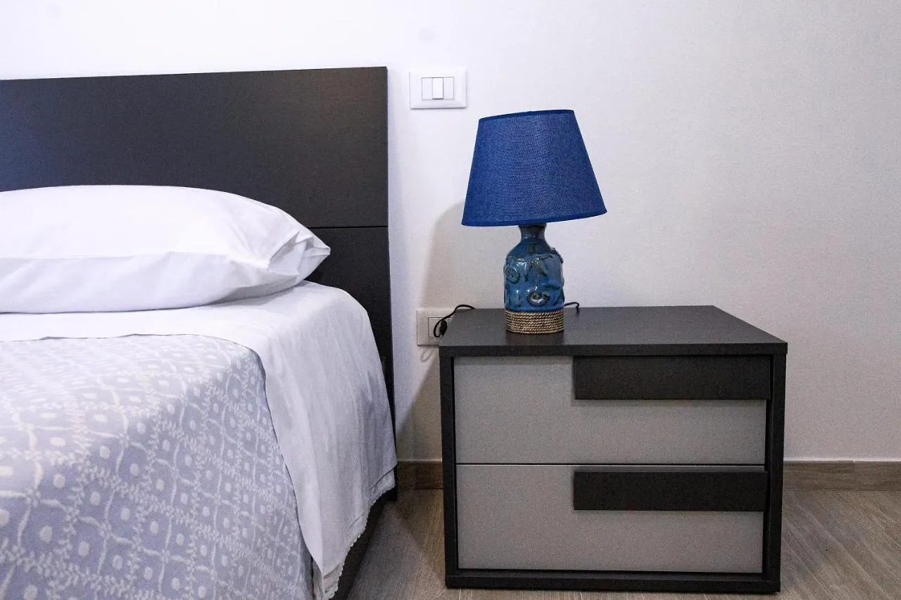 Dd House Family Holiday Apartment تشيزينا