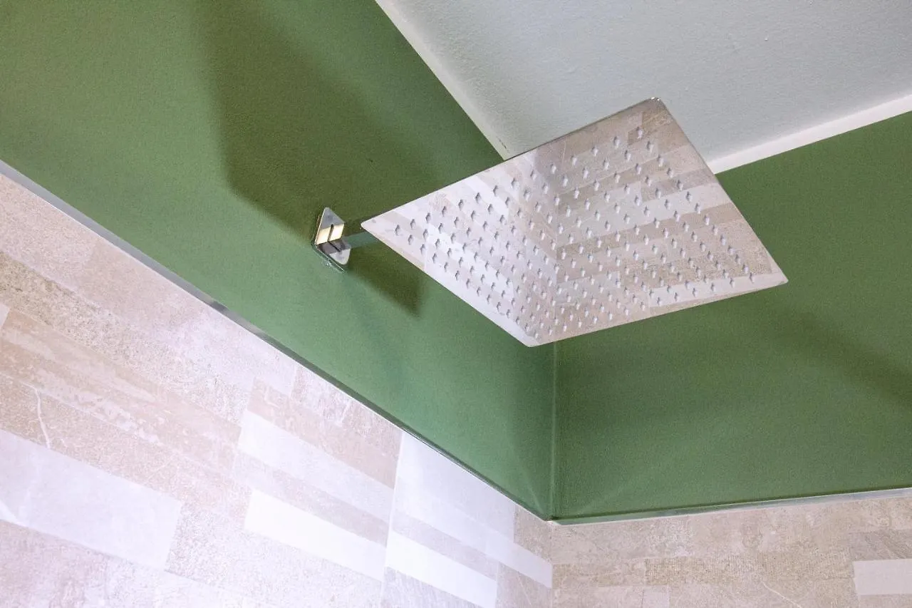 Dd House Family Holiday Apartment تشيزينا