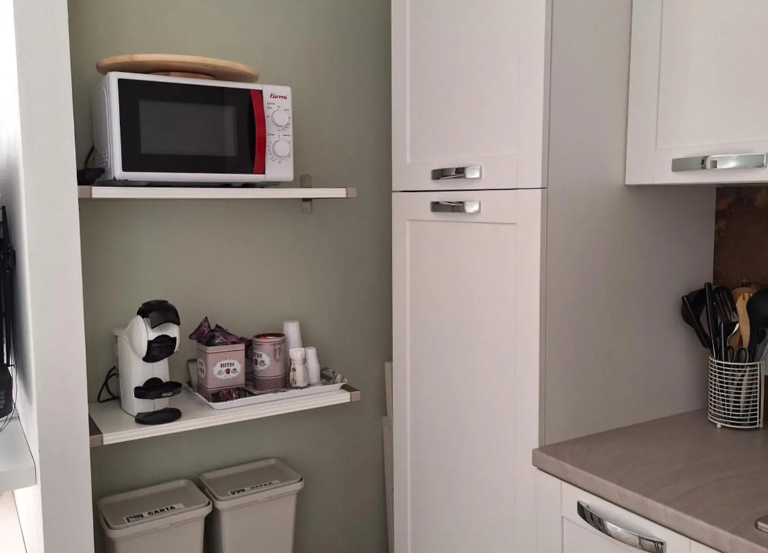 Dd House Family Holiday Apartment تشيزينا